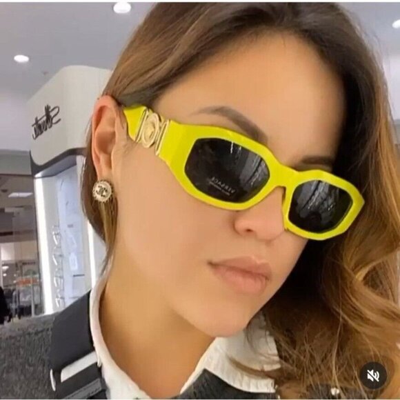 VERSACE VE4361 Biggie Sunglasses Yellow Fluo Medusa Rectangle - Picture 12 of 12